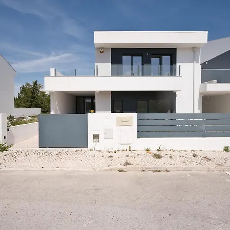 Bmyguest Lagoa Exclusive * Sesimbra